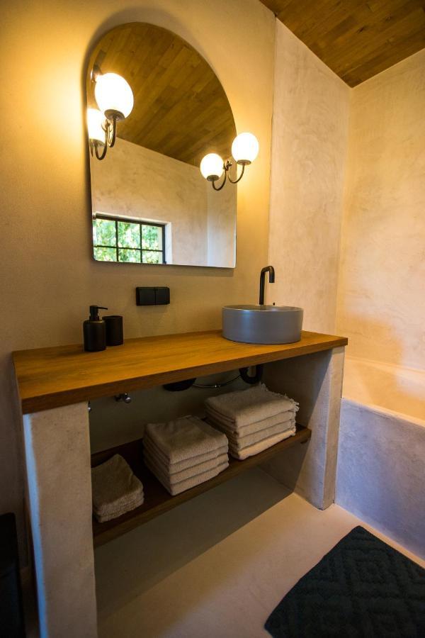 The Cabin Morris Holsbeek Esterno foto